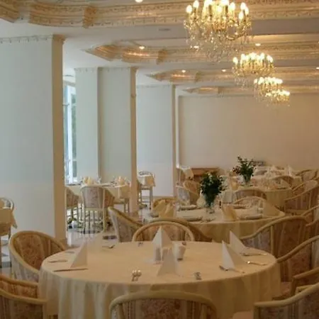 Hotel Planeta Studio