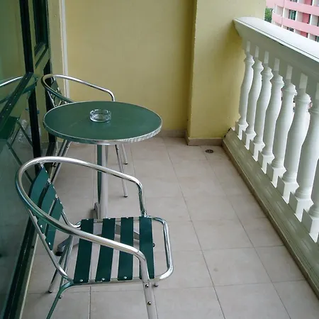 Hotel Planeta Studio *